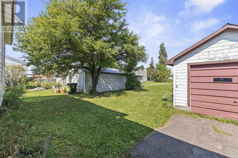 430 McNabb ST  Sault Ste. Marie, P6B1Z3 | Image 33