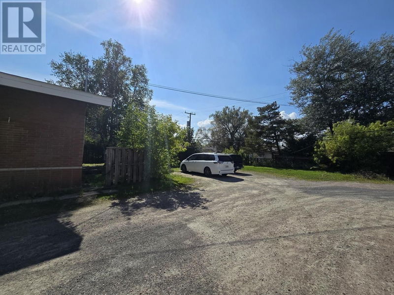 13 Ferguson AVE  Sault Ste Marie, P6B3J3 | Image 9