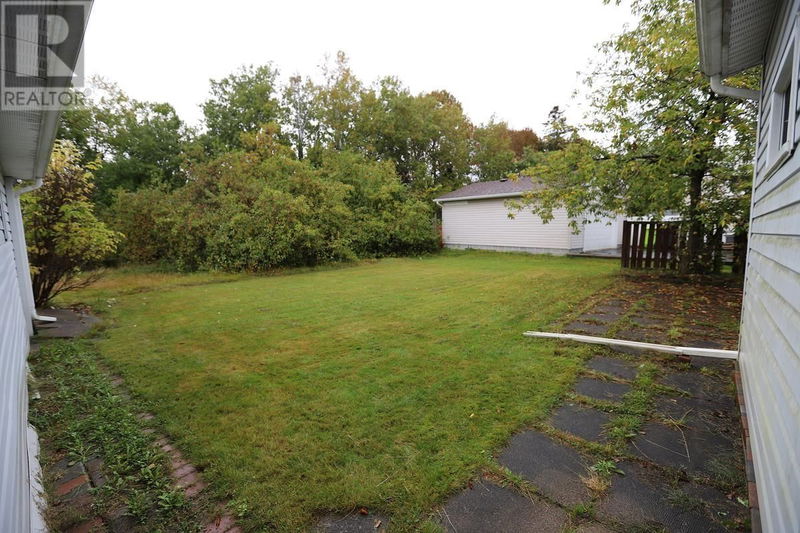 40 Bainbridge ST  Sault Ste. Marie, P6C2G9 | Image 4