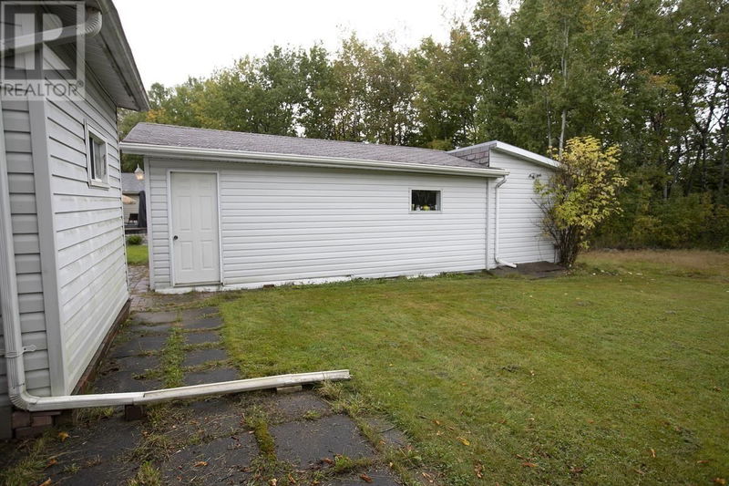 40 Bainbridge ST  Sault Ste. Marie, P6C2G9 | Image 5