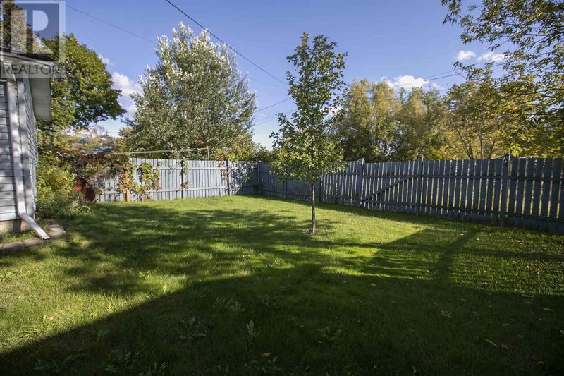 11 Henrietta AVE  Sault Ste. Marie, P6C1Z2 | Image 10