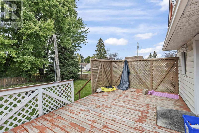 87 Campbell AVE  Sault Ste. Marie, P6B3B3 | Image 24