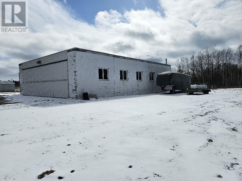 475 Airport RD|Private Airplane Hangar Image 4