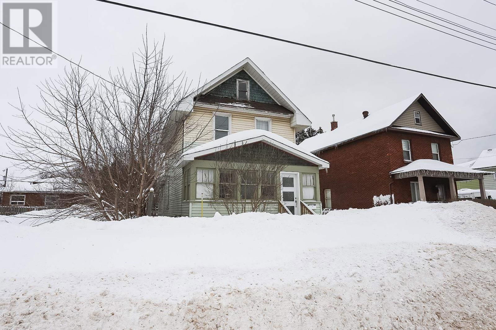 216 Goulais AVE Image 3