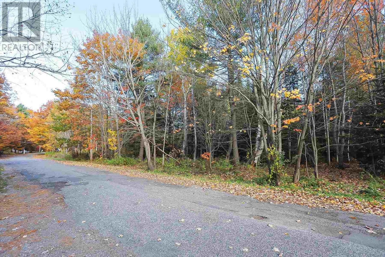 18 NOKOMIS BEACH RD Image 10