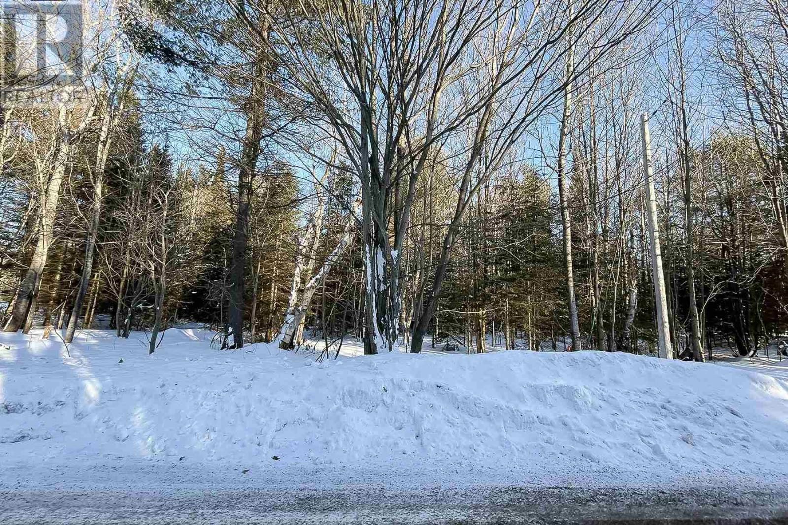 18 NOKOMIS BEACH RD Image 16