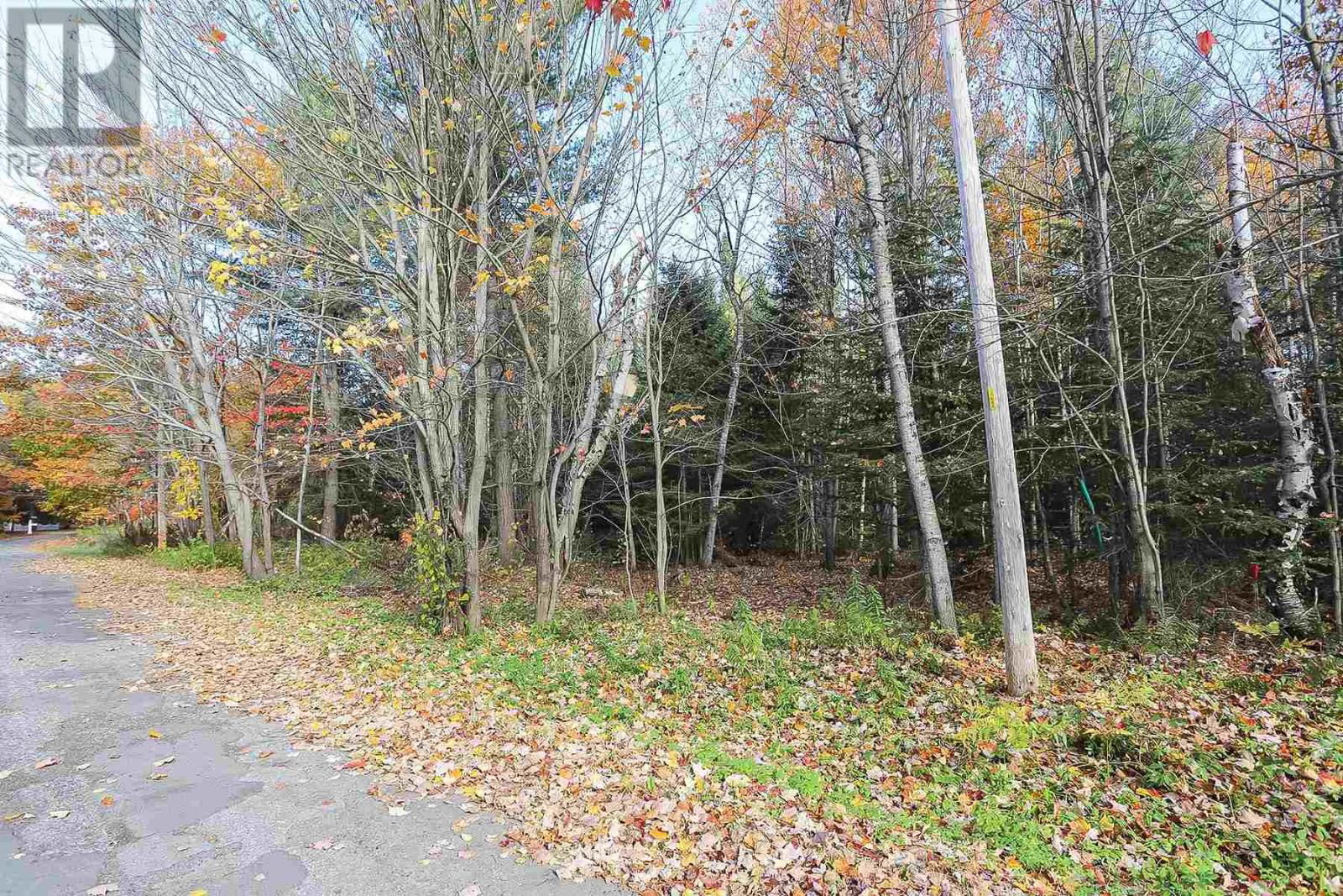 18 NOKOMIS BEACH RD Image 8