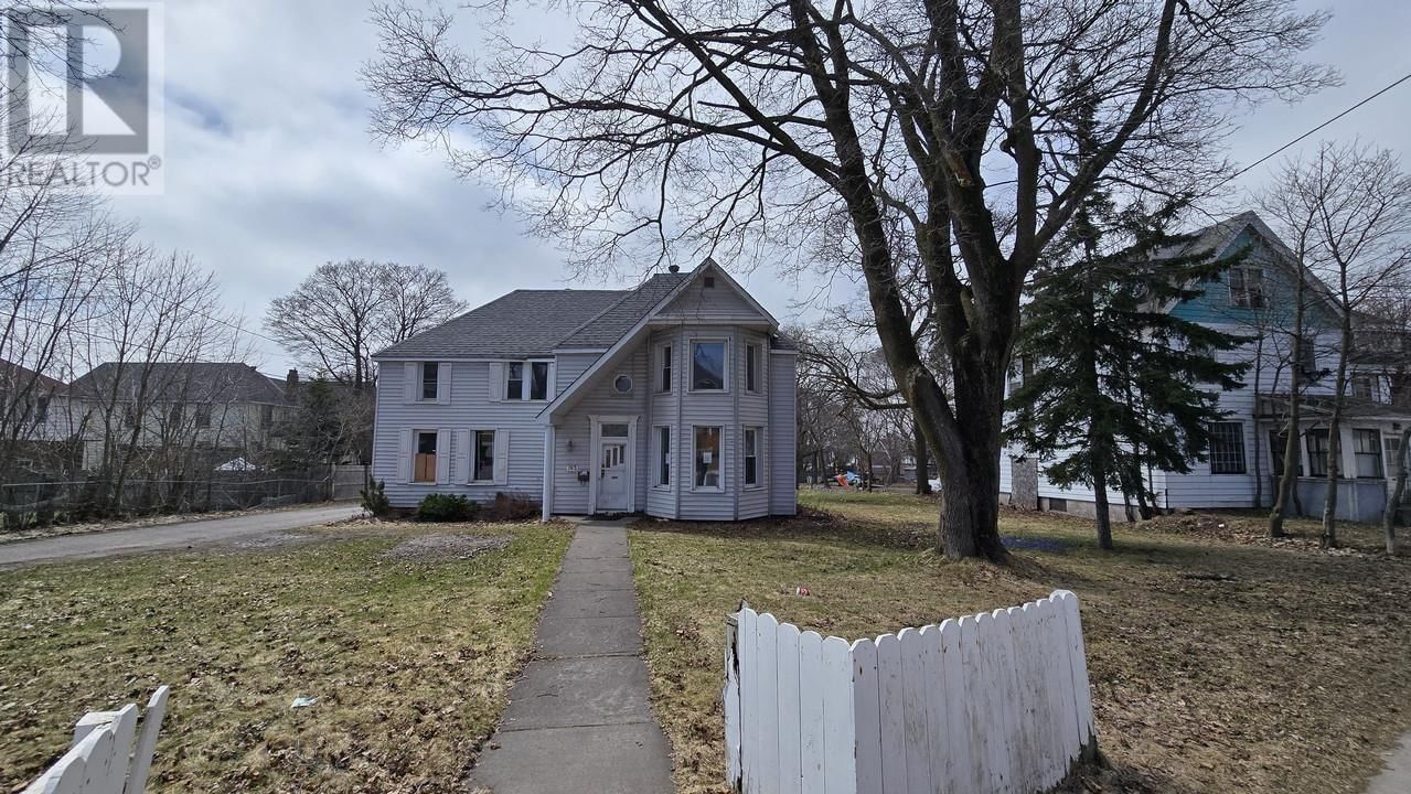 763 WELLINGTON ST Image 1
