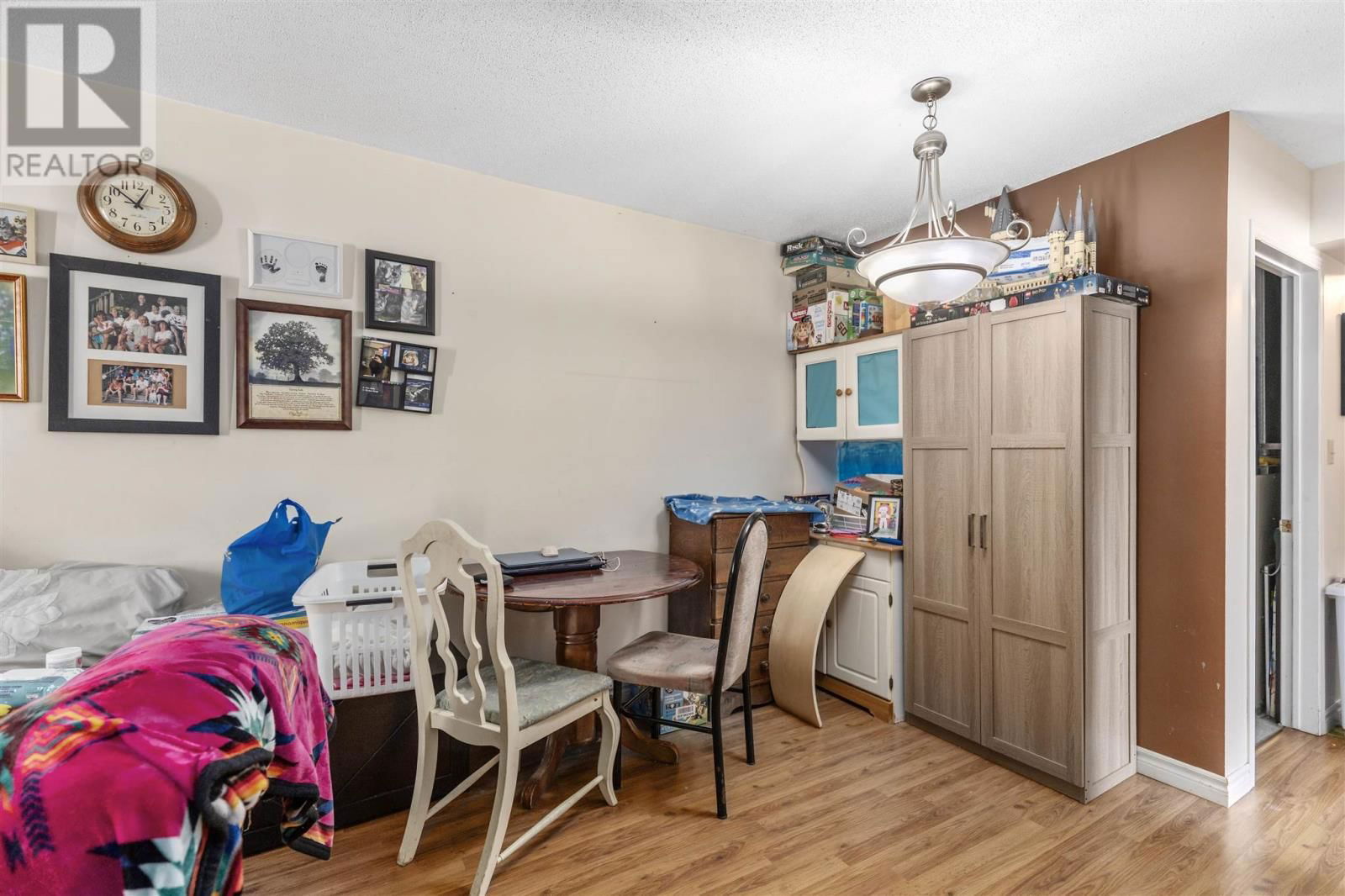 22-24 CENTRAL CREEK DR Image 27