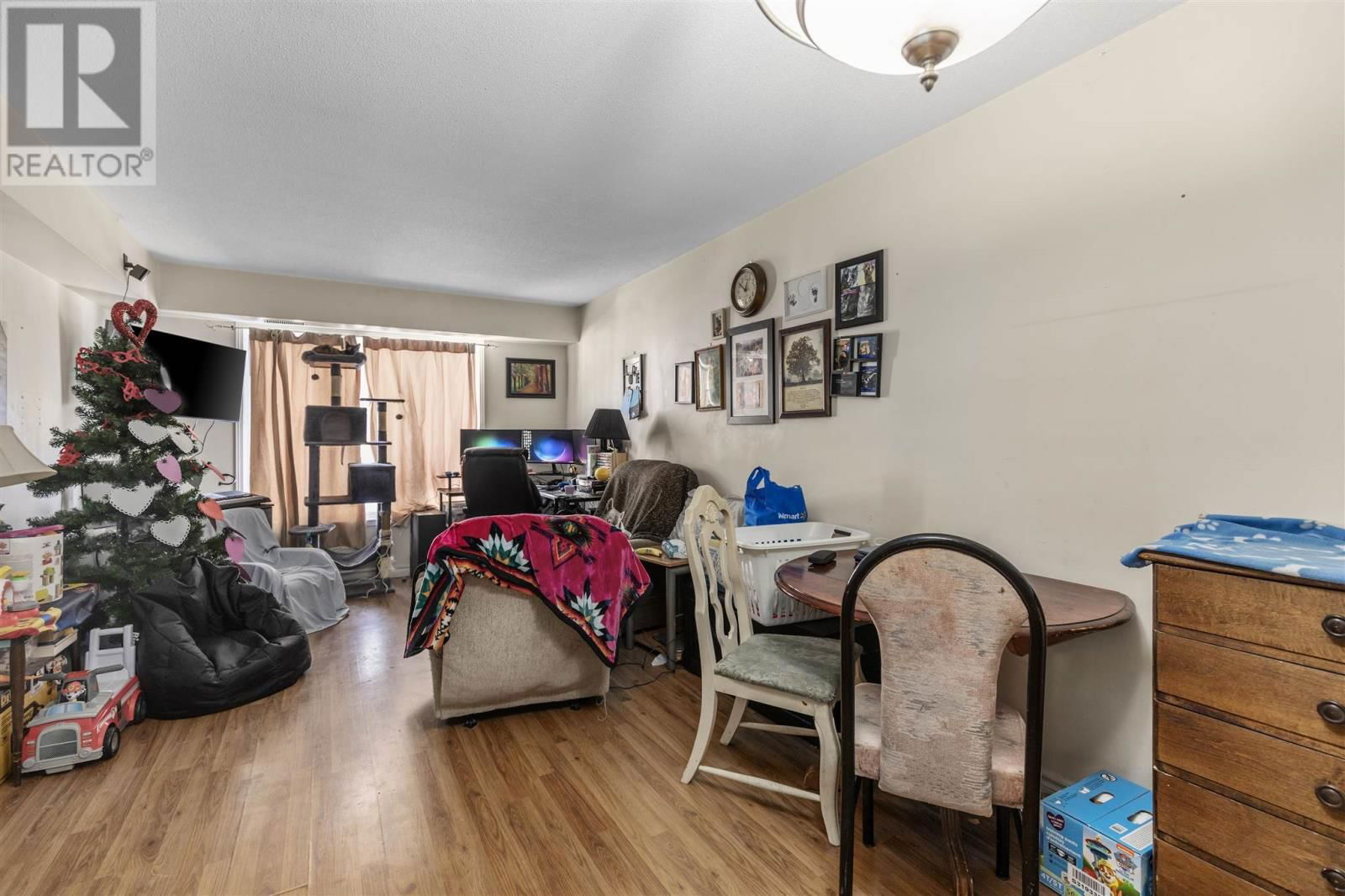 22-24 CENTRAL CREEK DR Image 28
