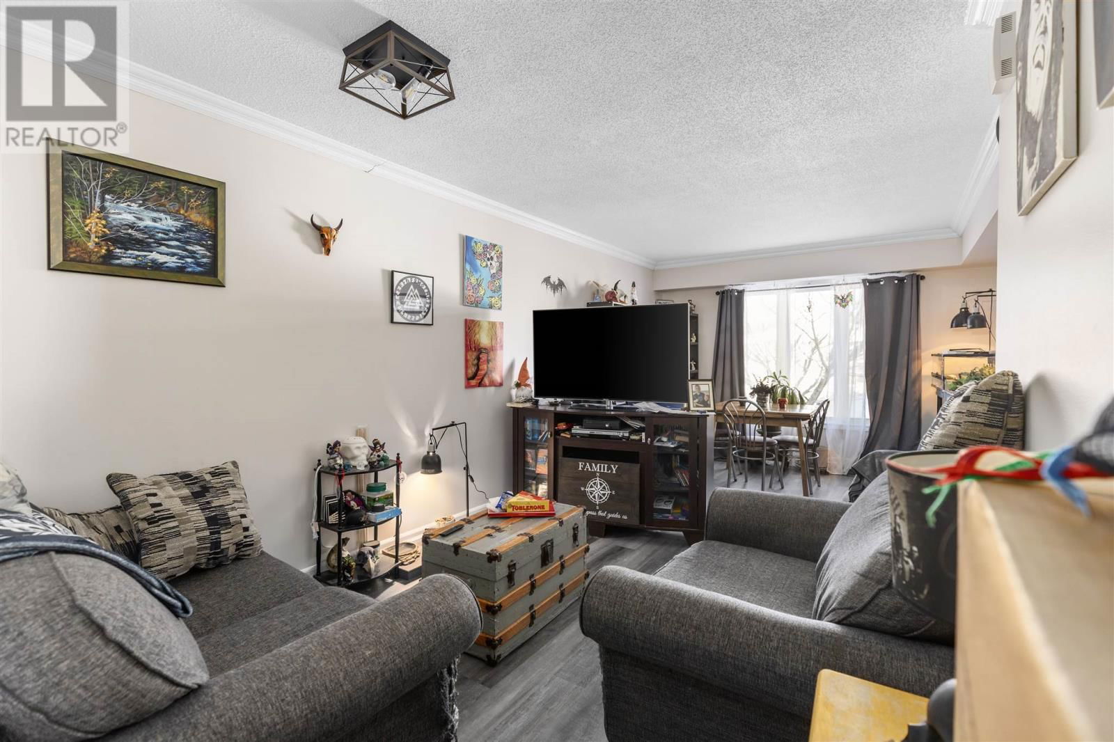 22-24 CENTRAL CREEK DR Image 35