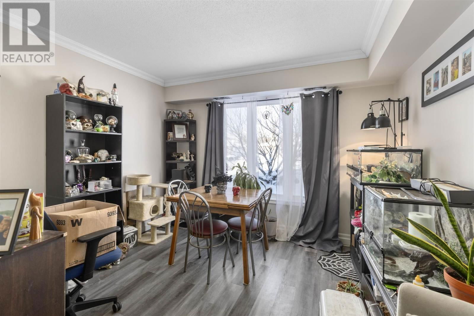 22-24 CENTRAL CREEK DR Image 36