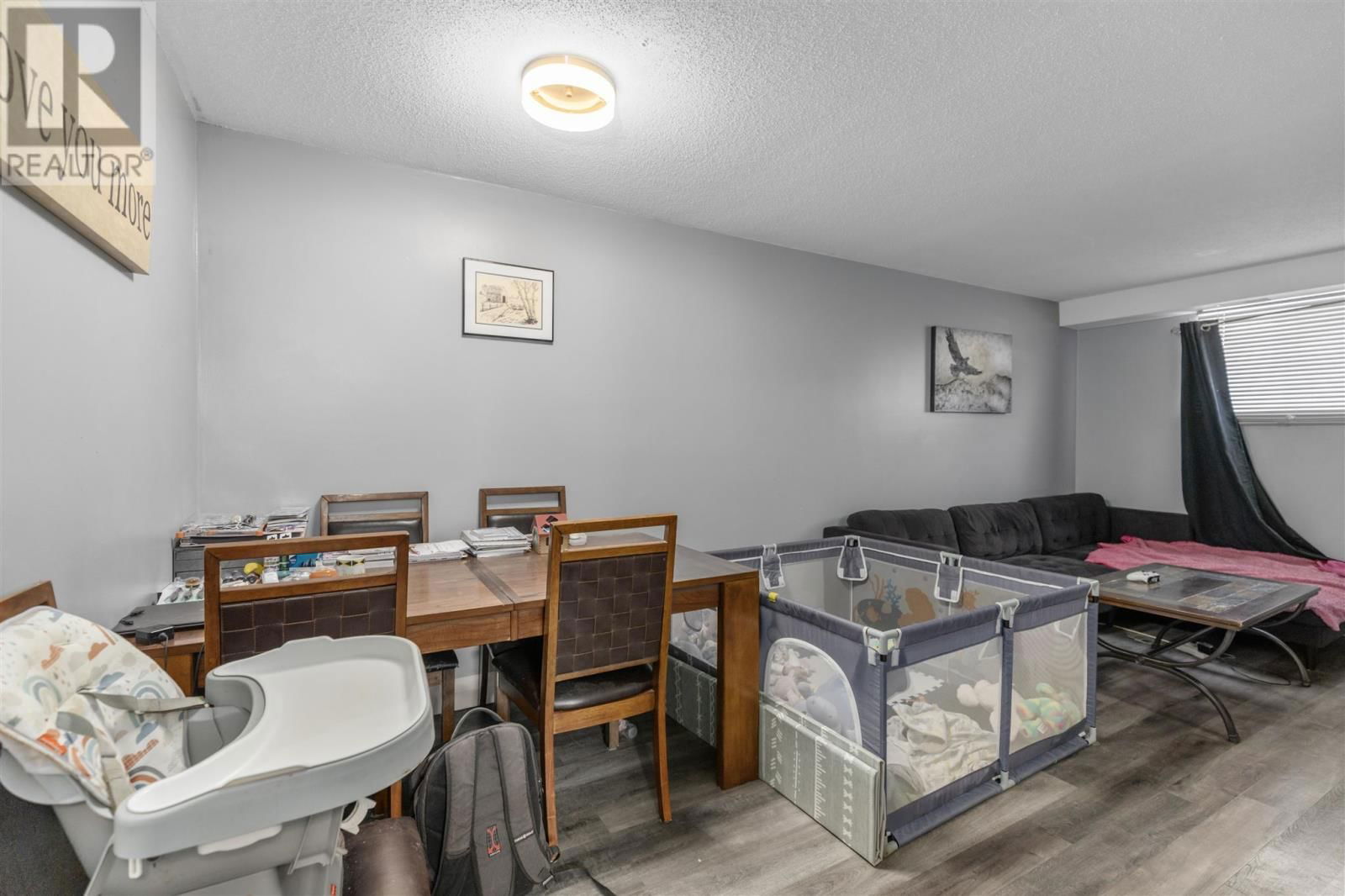 22-24 CENTRAL CREEK DR Image 43