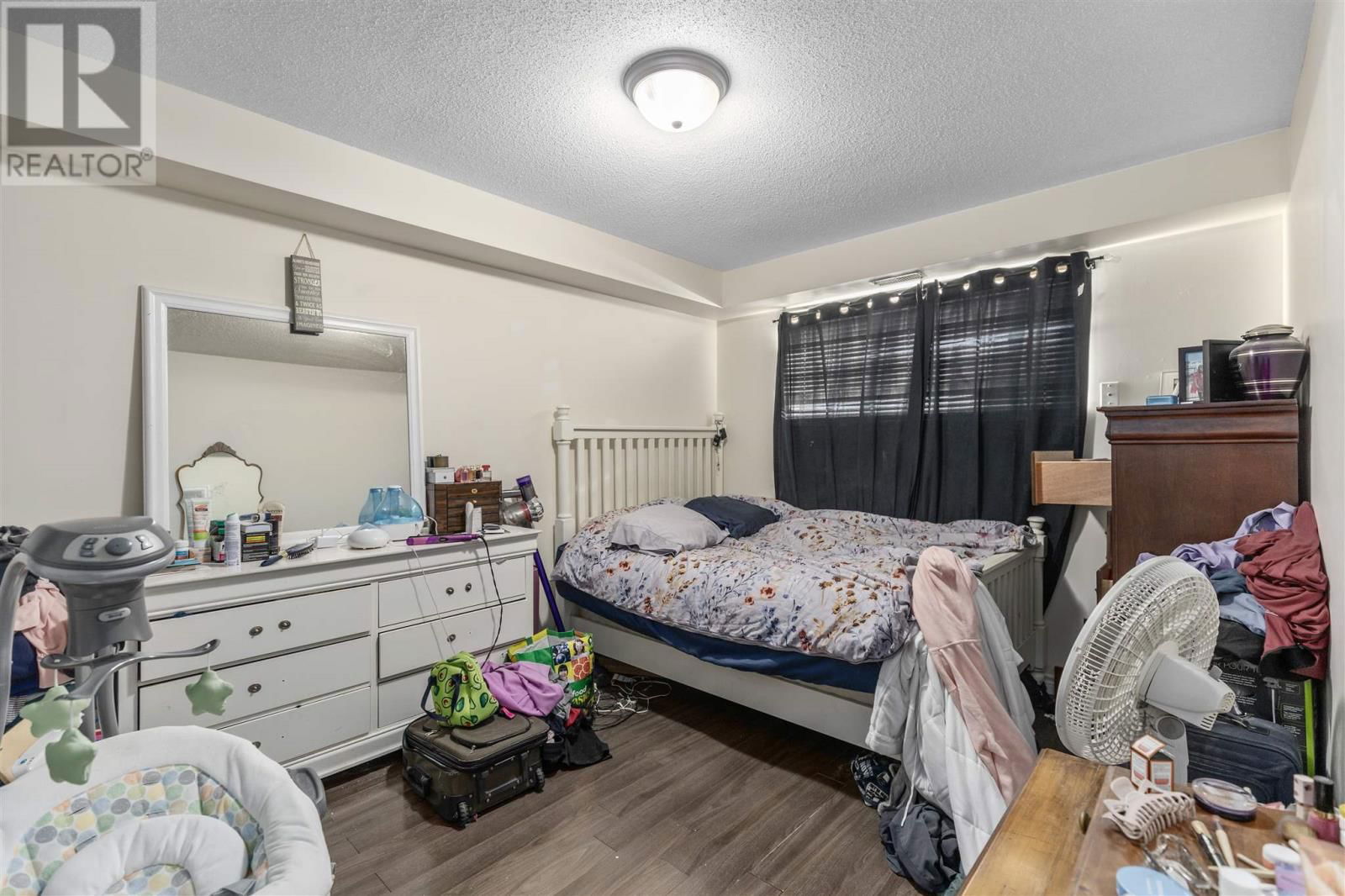 22-24 CENTRAL CREEK DR Image 44