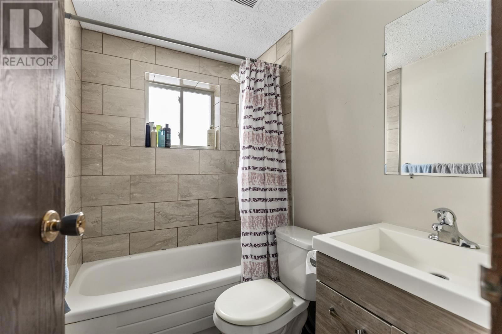 269 GOULAIS AVE Image 23