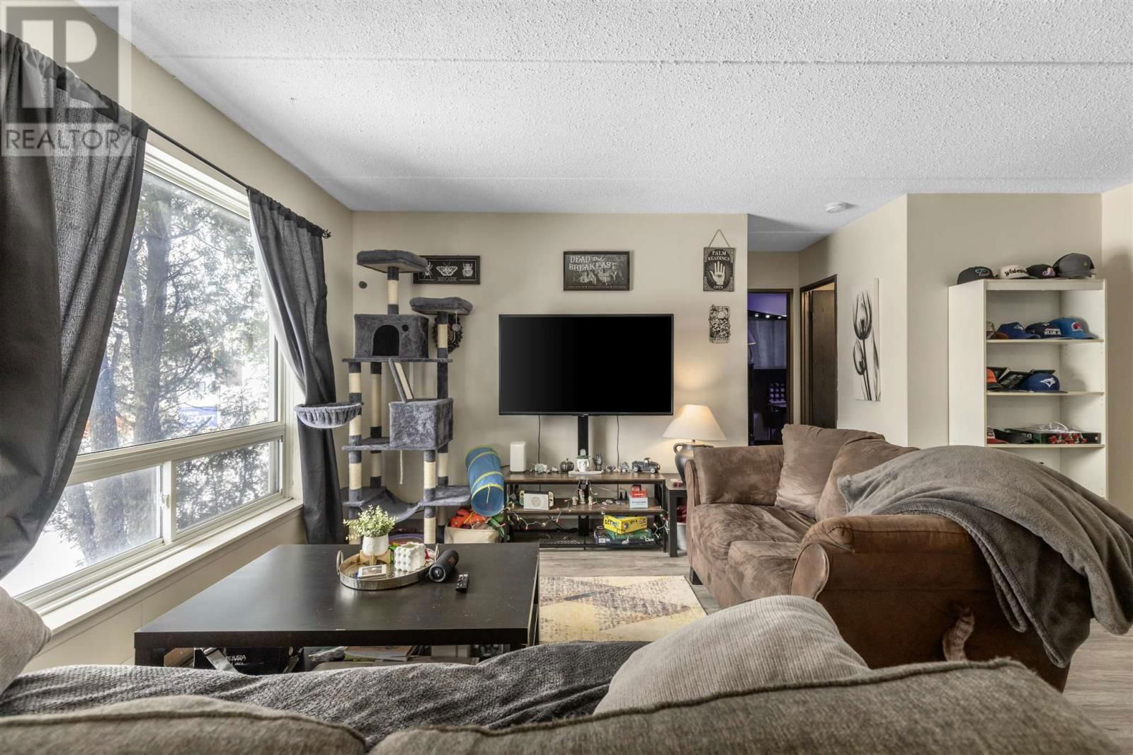 269 GOULAIS AVE Image 40