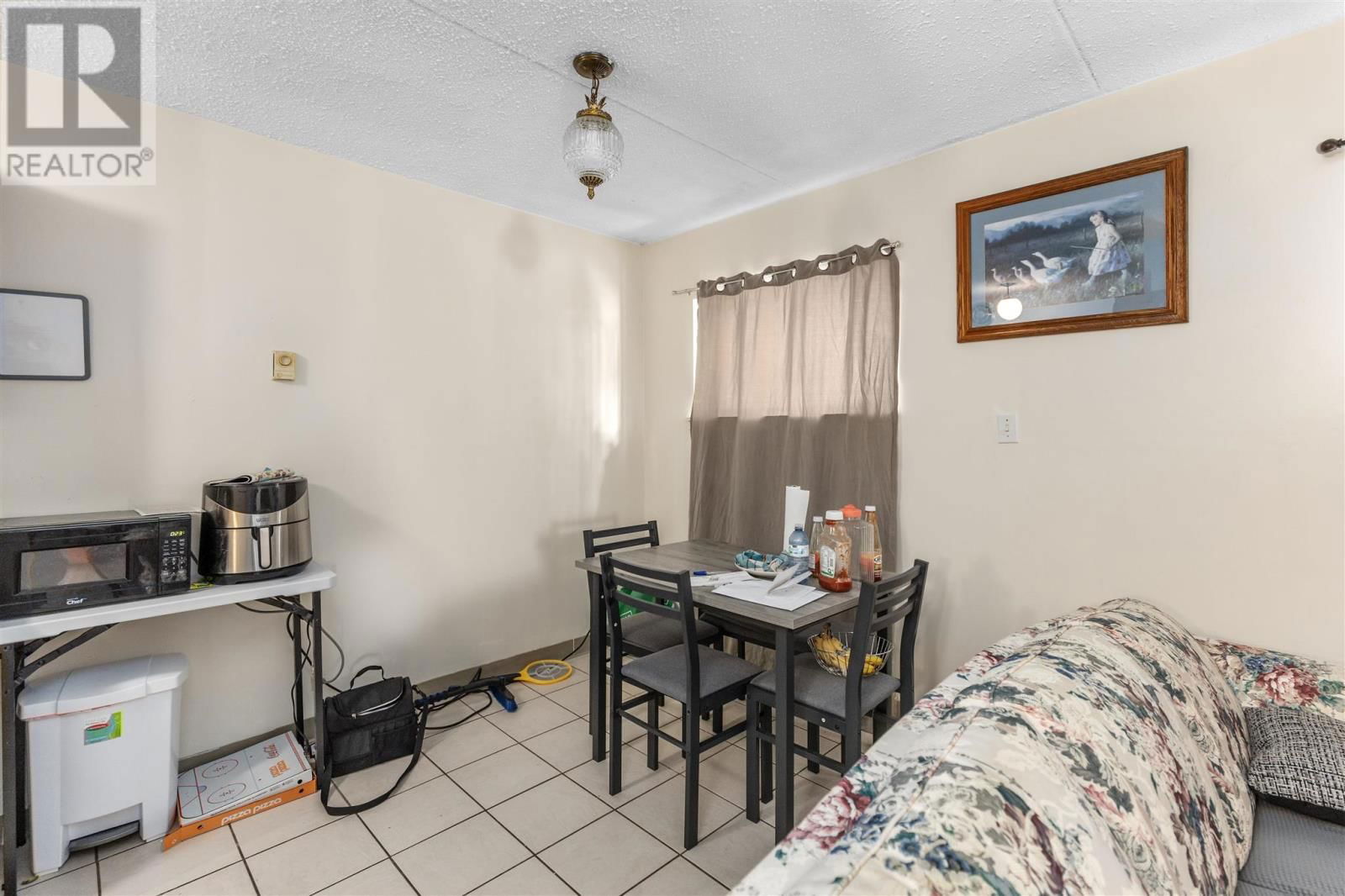 269 GOULAIS AVE Image 7