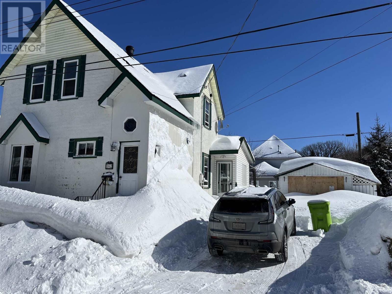 162 BIGGINGS AVE Image 2