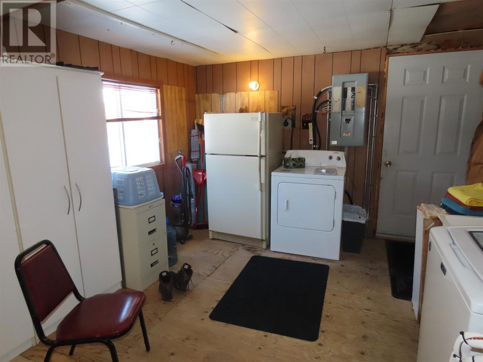 16 SKI HILL Image 15