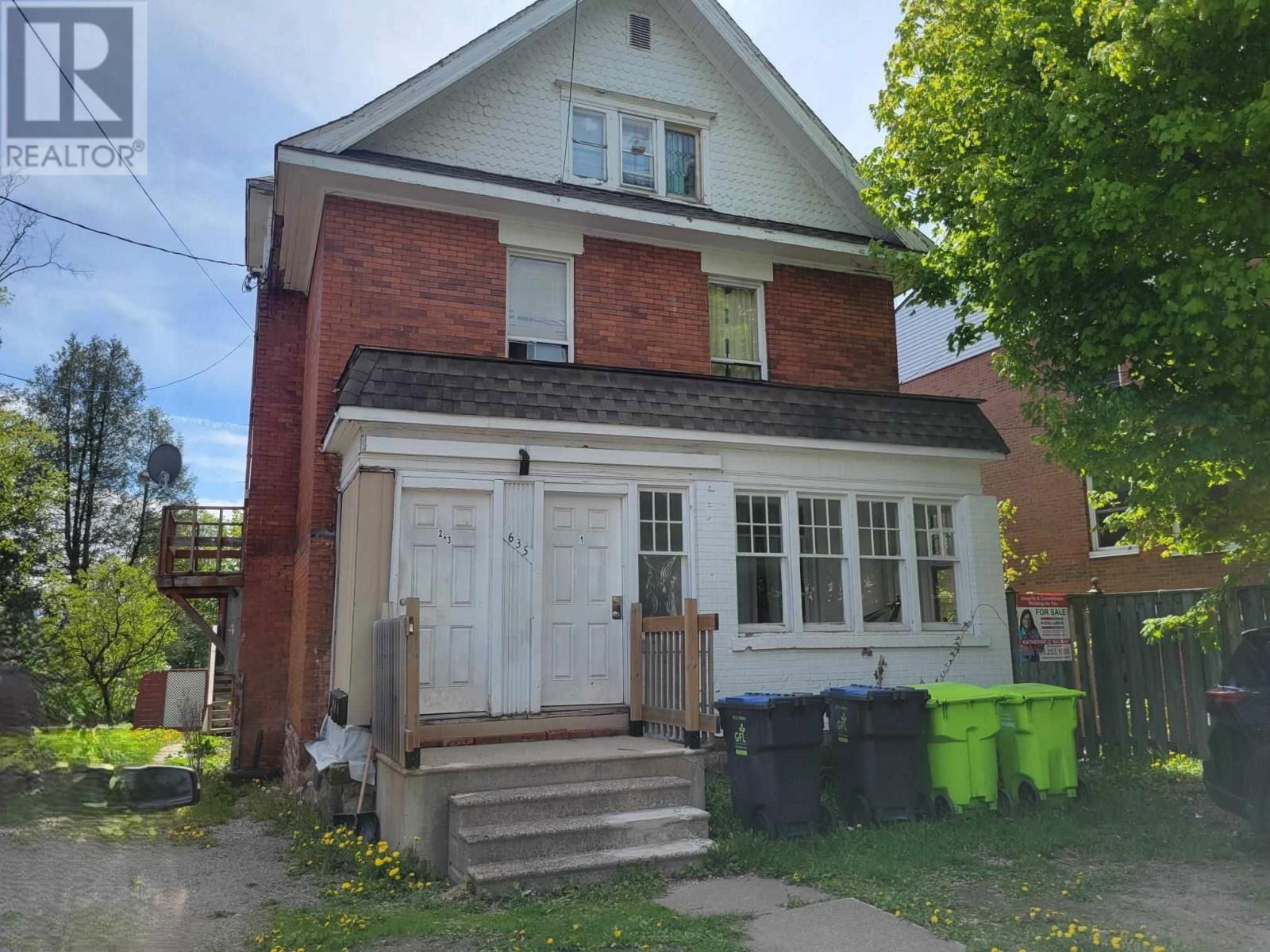 635 WELLINGTON ST Image 1