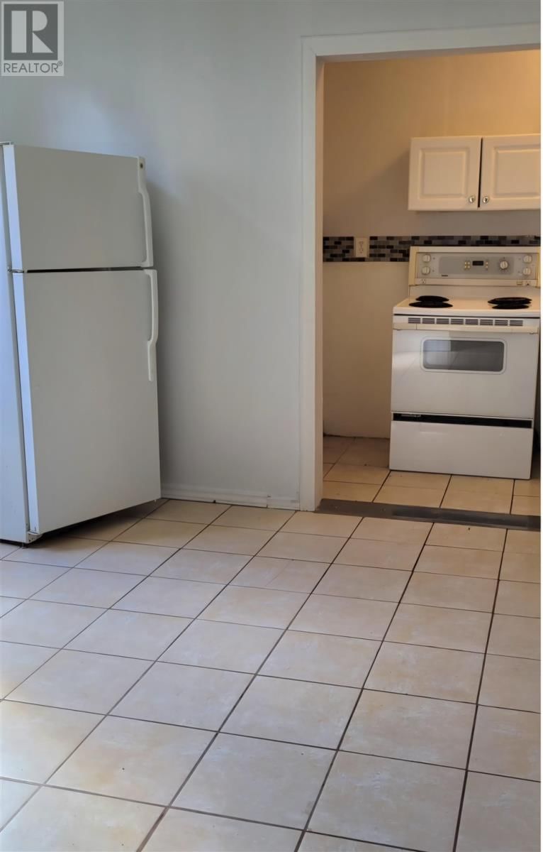 635 WELLINGTON ST Image 10