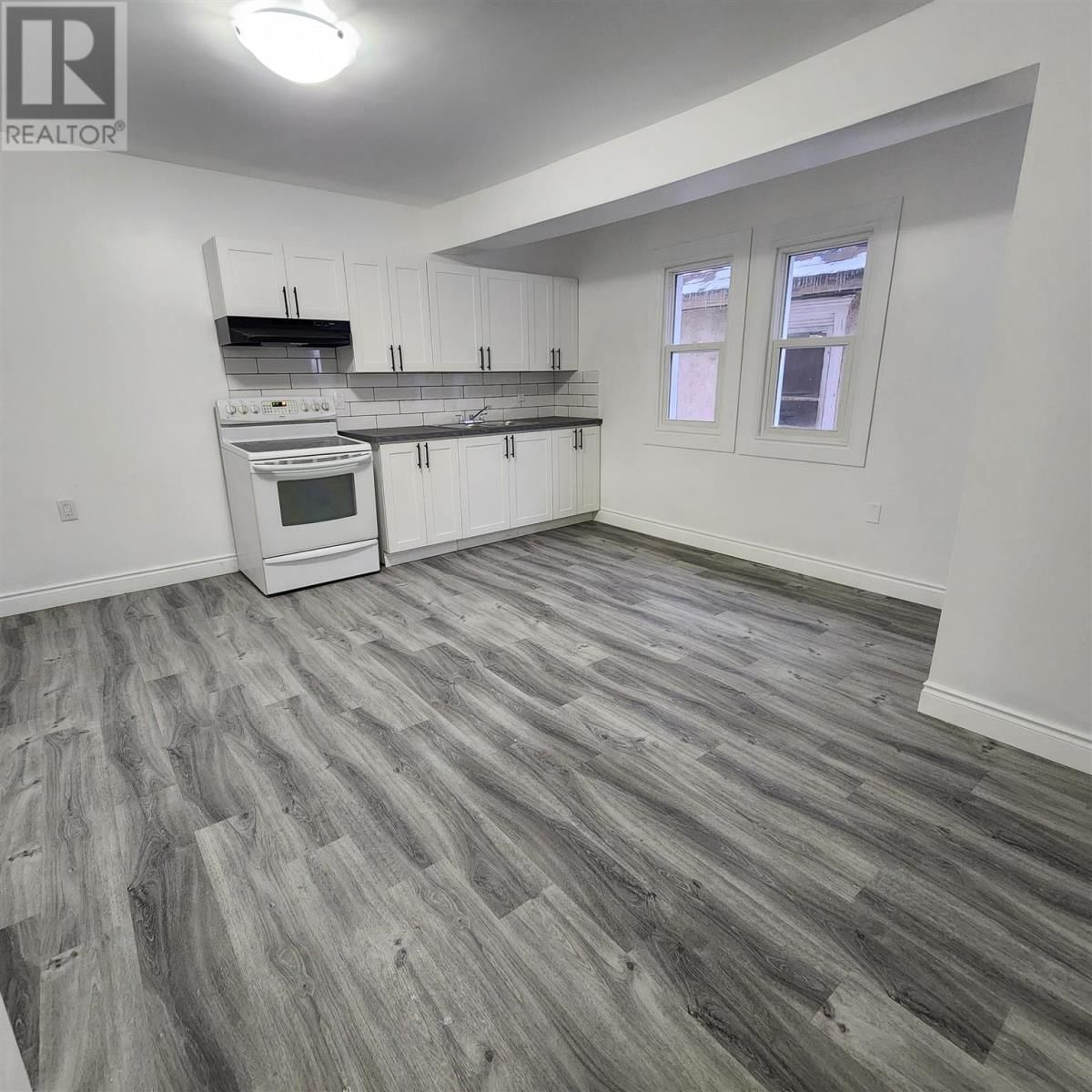30 GRACE ST Image 4