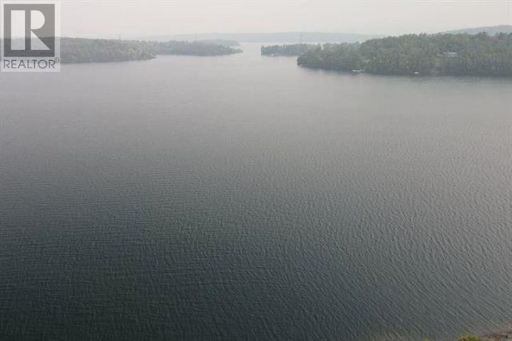 A LAKE LAUZON Image 17
