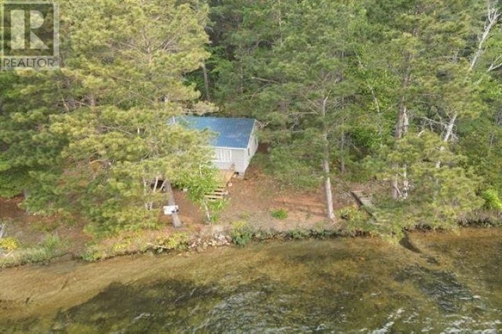 A LAKE LAUZON Image 3
