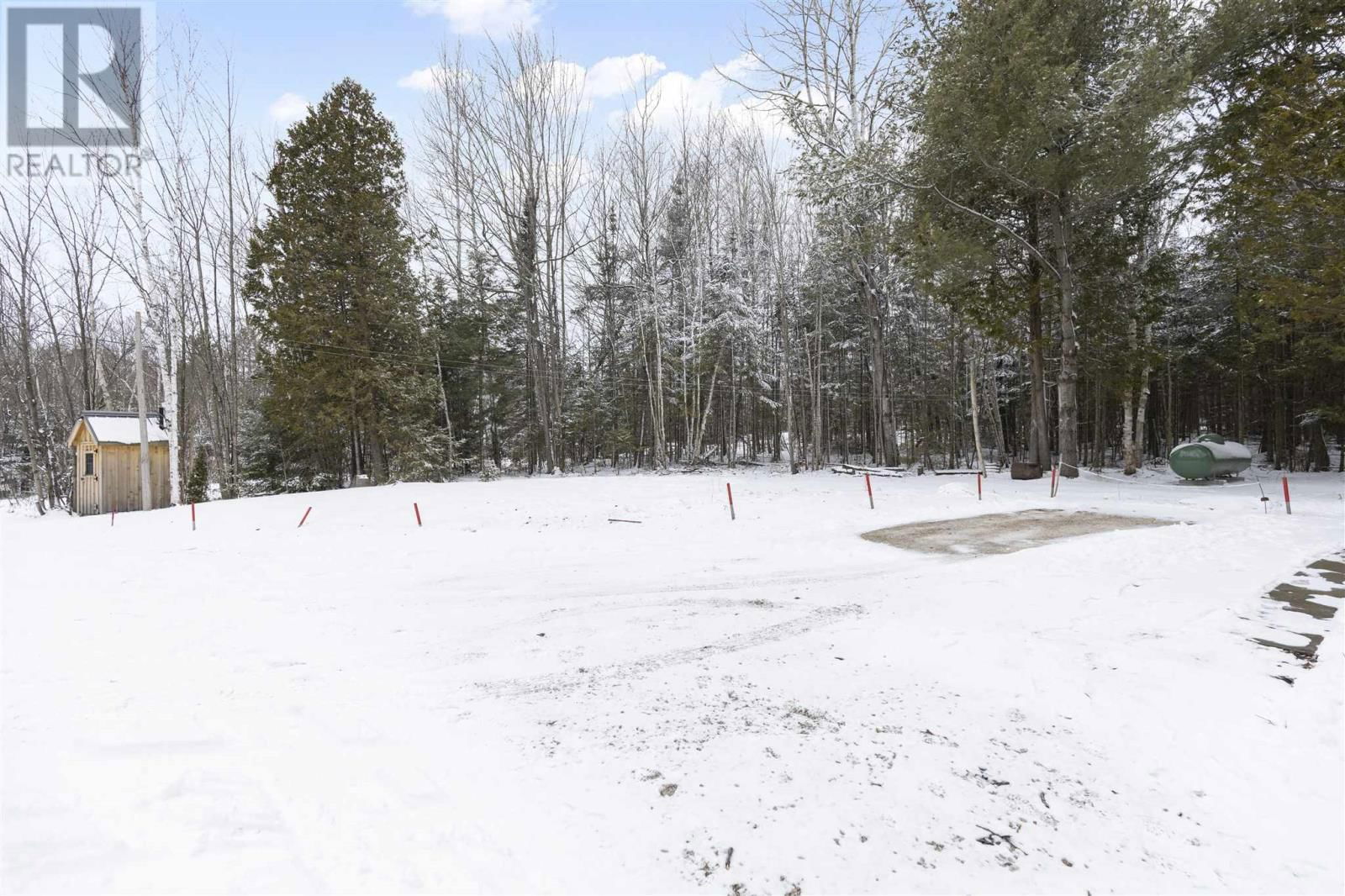 542 LAKEVIEW RD Image 29