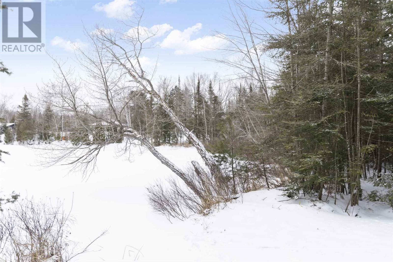 542 LAKEVIEW RD Image 33