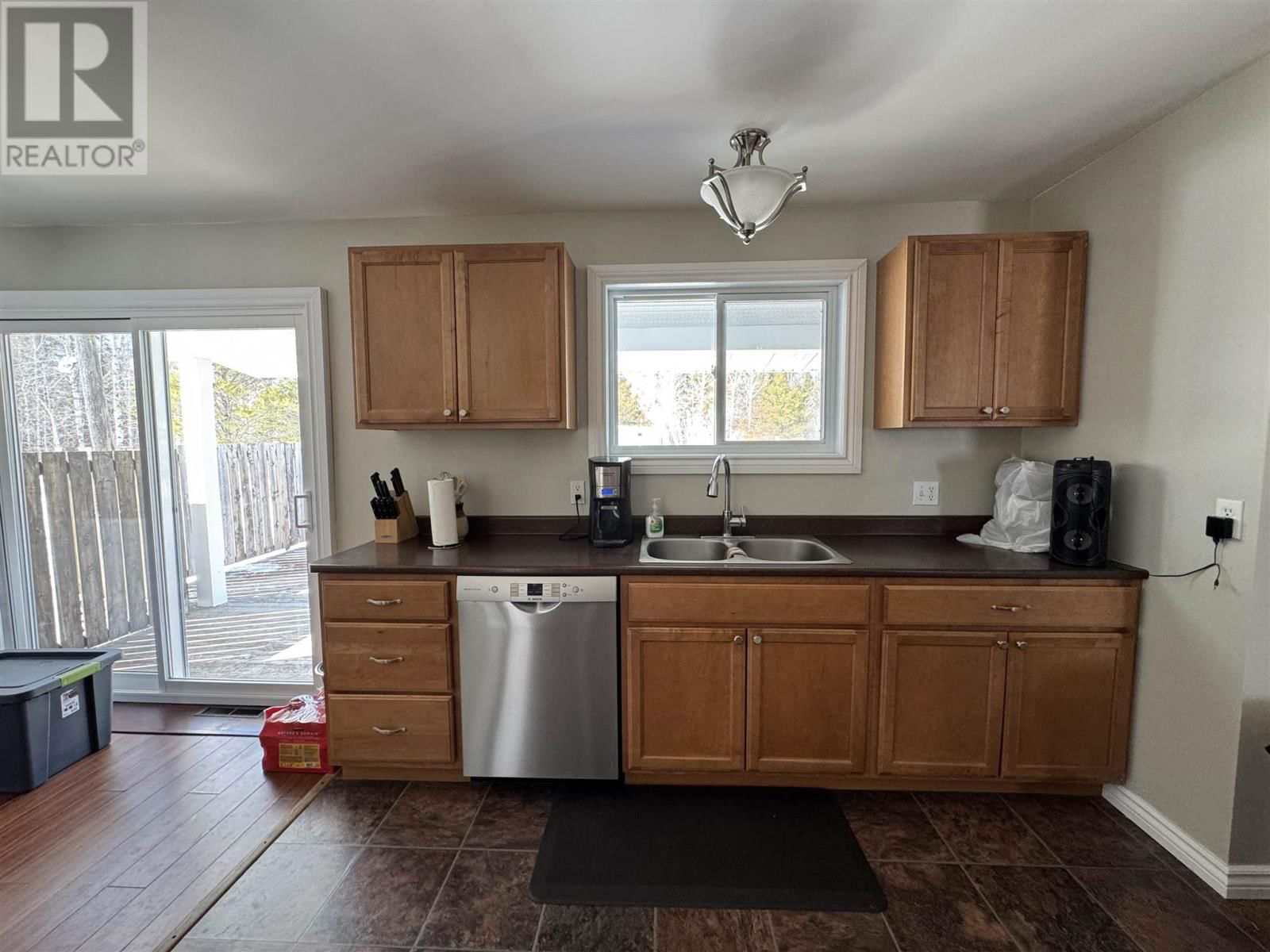 57 FORESTRY RD Image 11