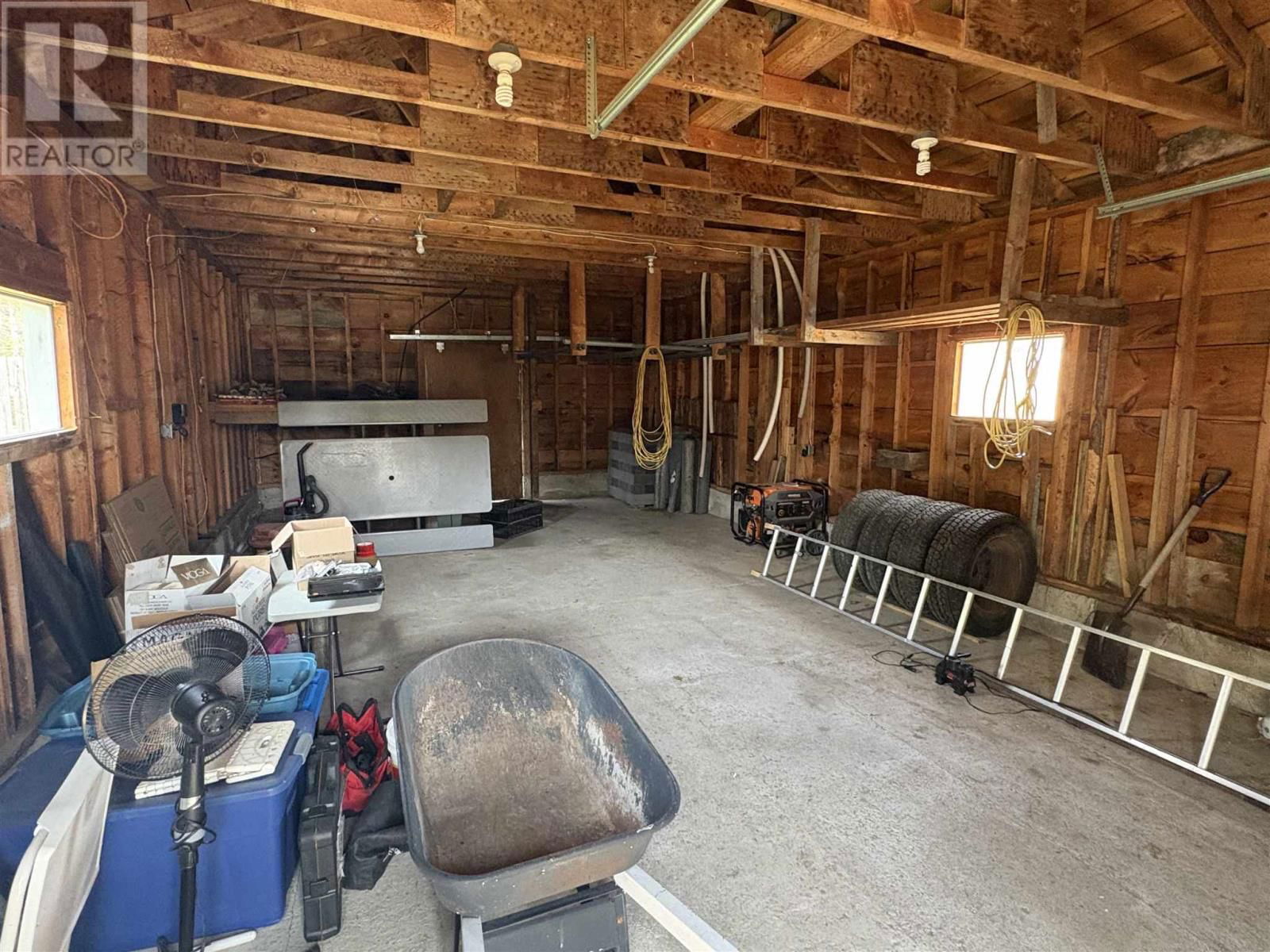 57 FORESTRY RD Image 37