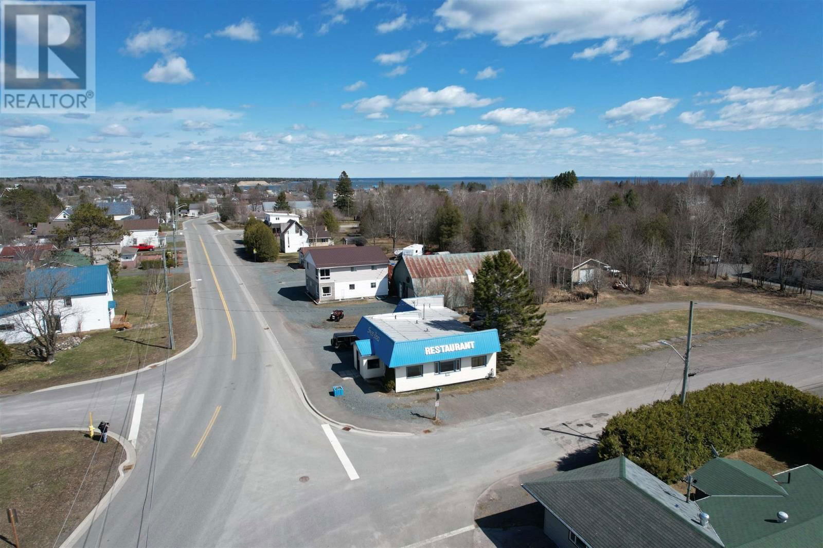 47 FRANCES ST Image 27