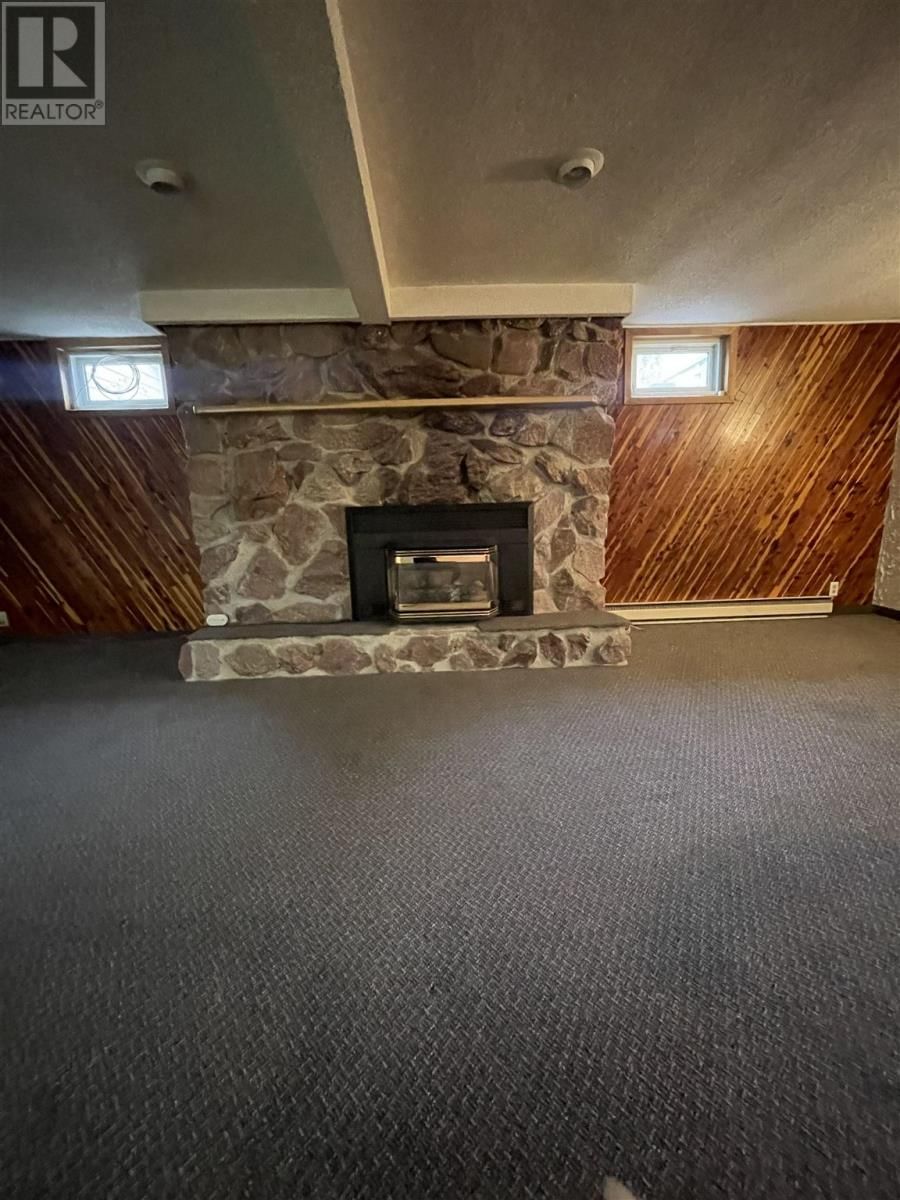 117 GLEN AVE Image 14
