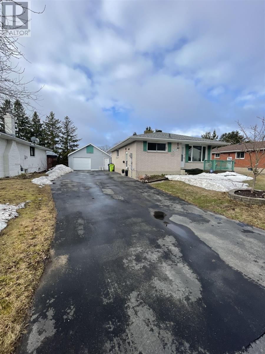 117 GLEN AVE Image 2
