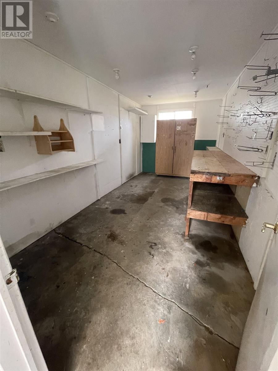 117 GLEN AVE Image 20