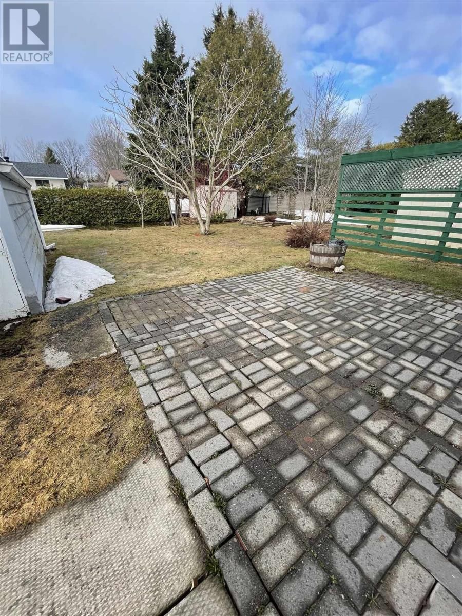 117 GLEN AVE Image 22