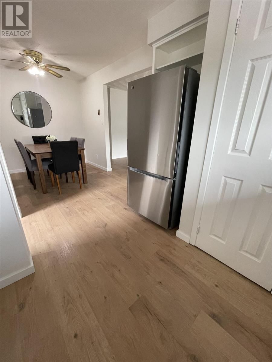 117 GLEN AVE Image 5