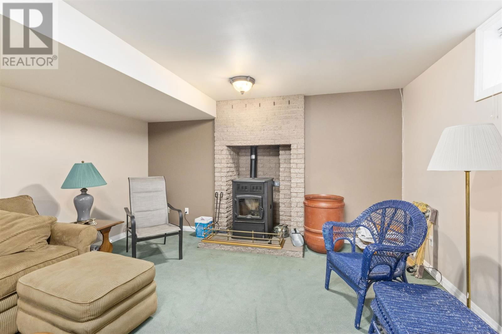 1409 LITTLETON ST Image 38