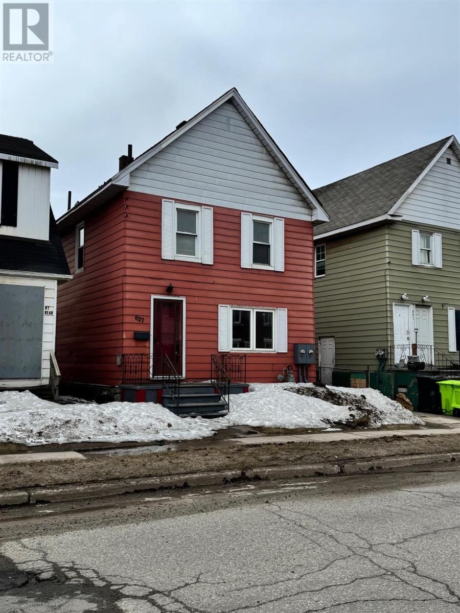 637 QUEEN ST Image 2