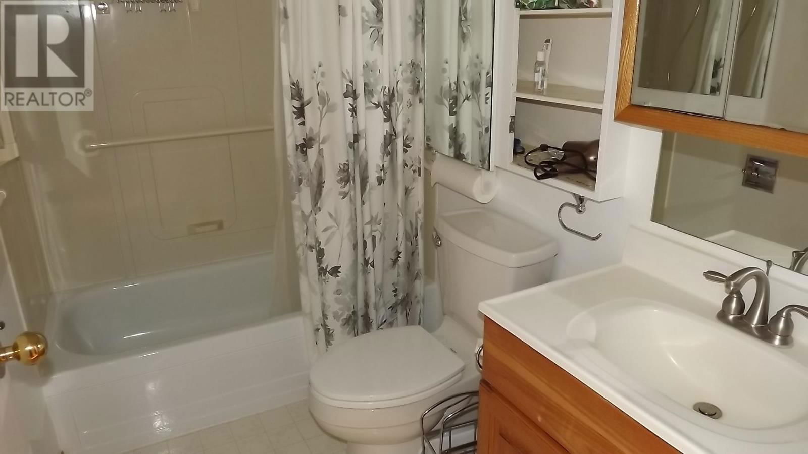 38 BLACKWELL RD Image 8