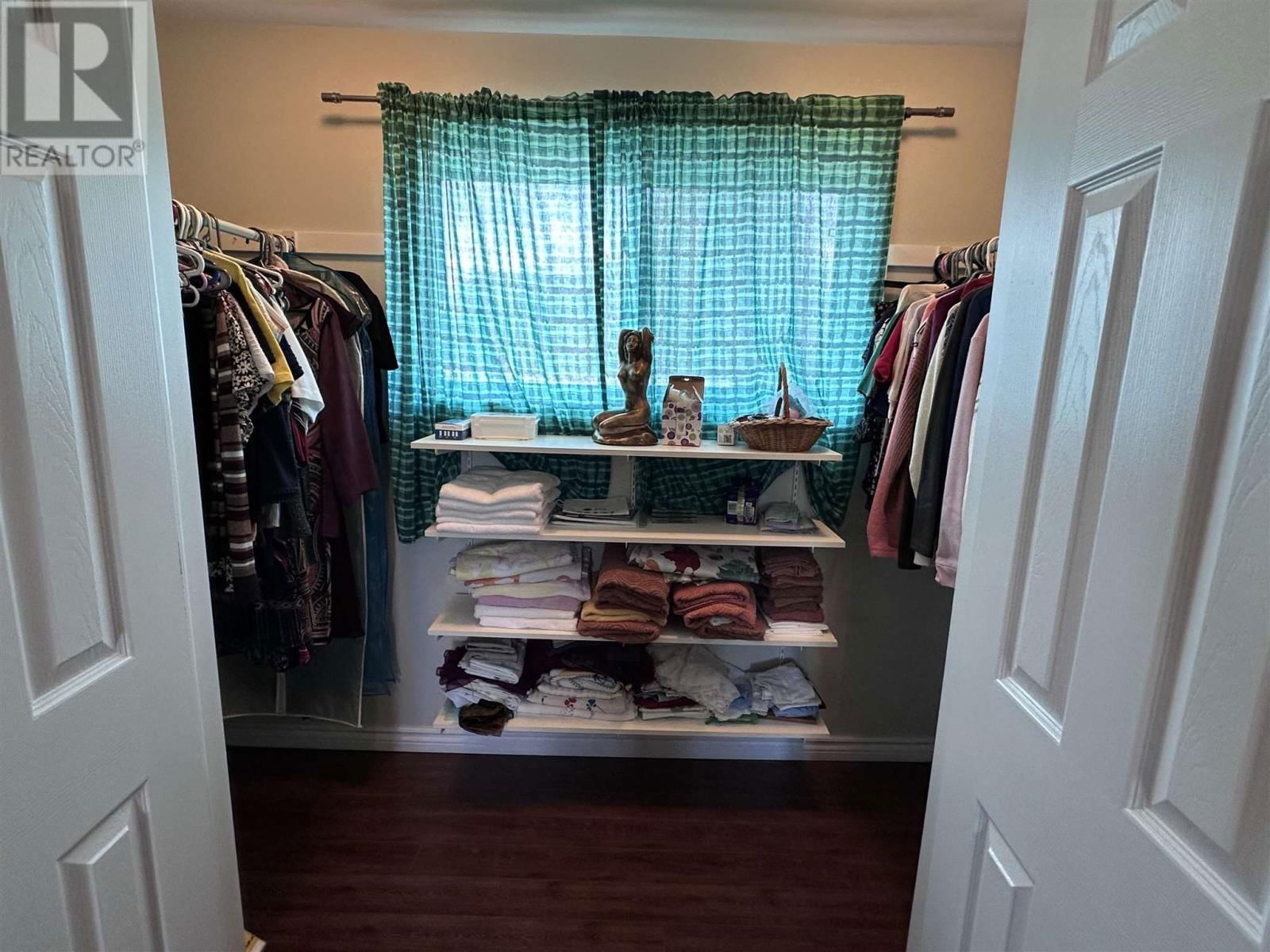 70 ROMAN AVE Image 15