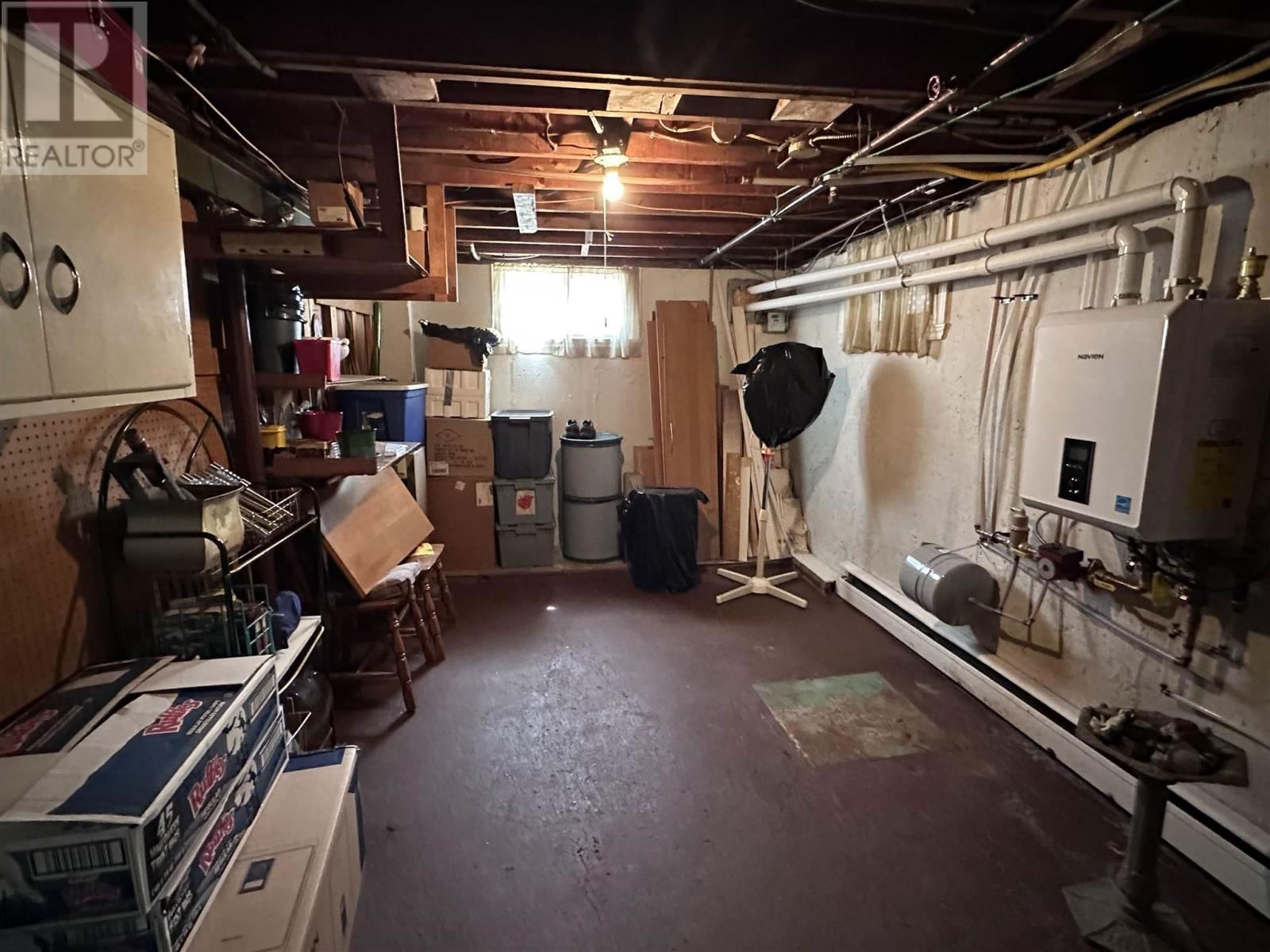 70 ROMAN AVE Image 34