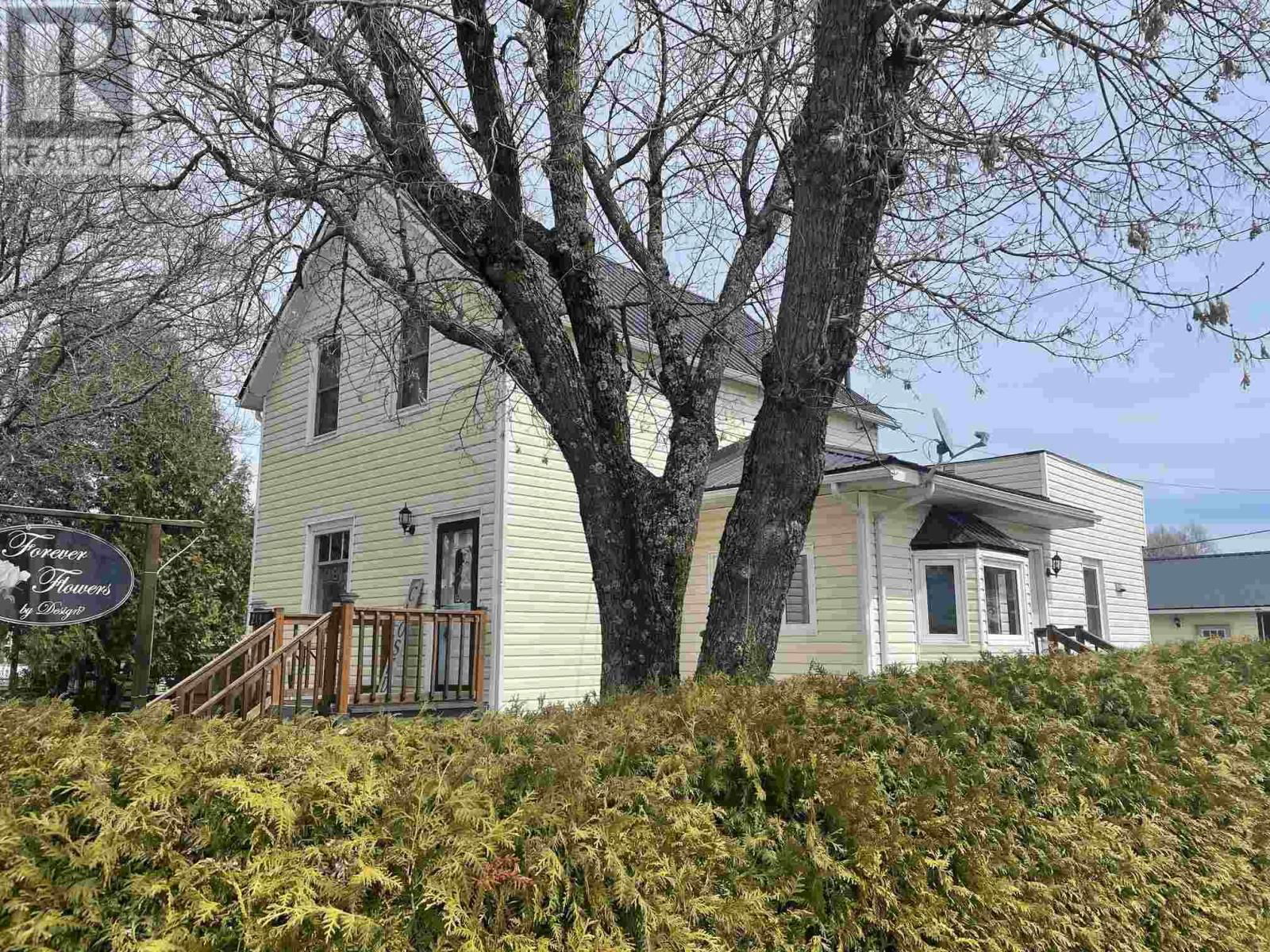 219 MAIN ST Image 1