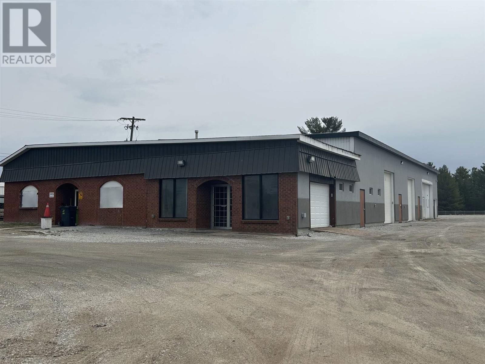 1655 TRUNK RD Image 1