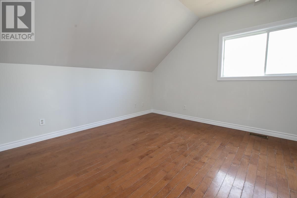 158 ST. ANDREW'S TER Image 31