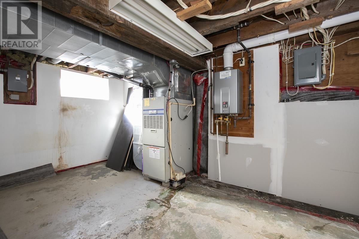 158 ST. ANDREW'S TER Image 43