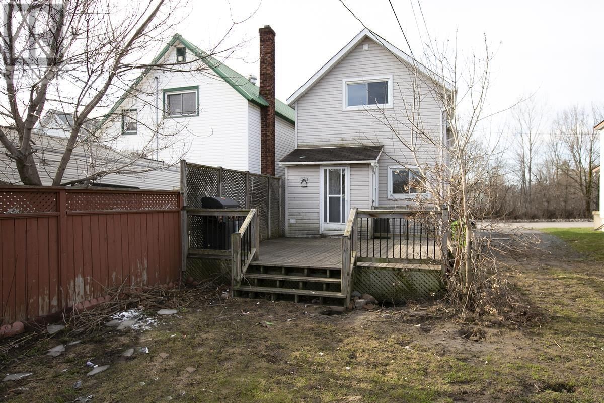 158 ST. ANDREW'S TER Image 7