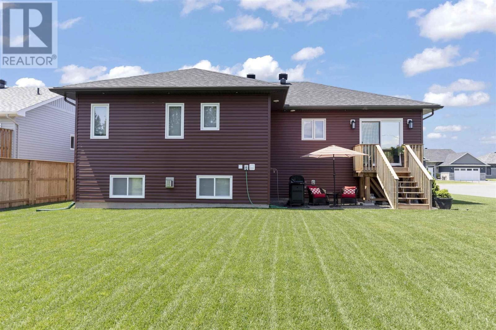 107 CHATFIELD DR Image 3