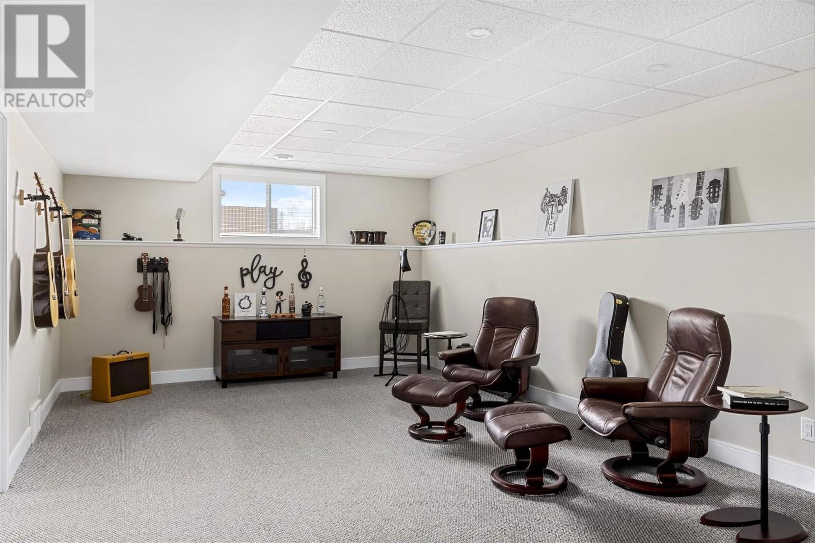 107 CHATFIELD DR Image 30